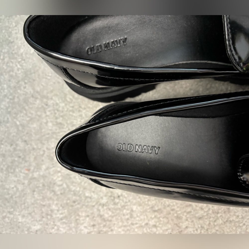 NWOT Old Navy chunky lug sole loafers - Picture 4 of 11